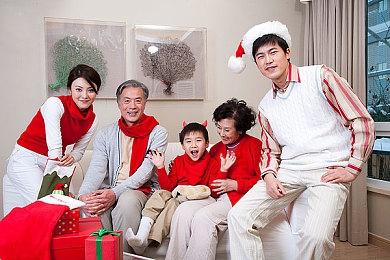 《装甲核心6》为非开放式游戏 更注重剧情